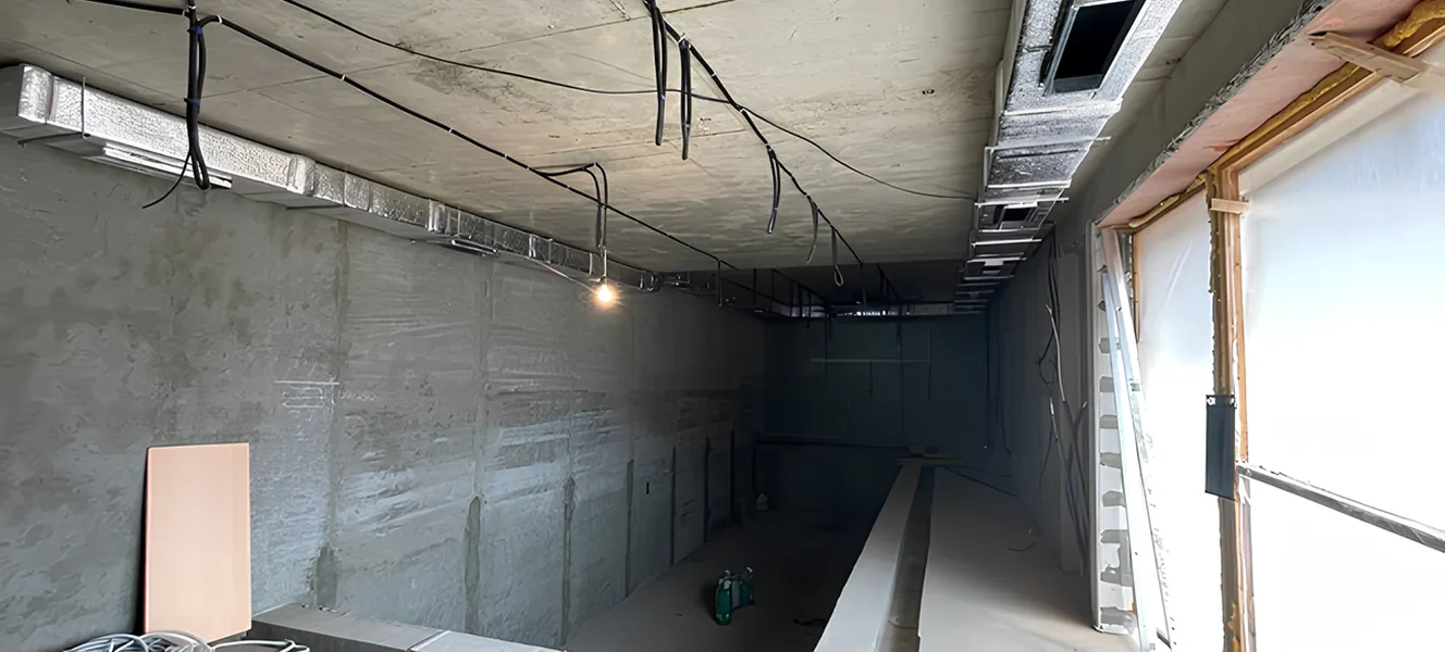 Частный дом с бассейном